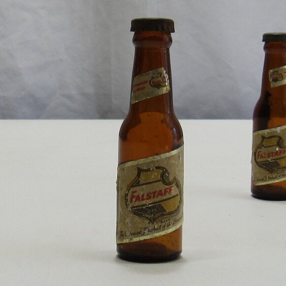 Vintage 1950s Miniature Falstaff Brown Beer Bottle Salt & Pepper Shakers Set - Picture 2 of 11